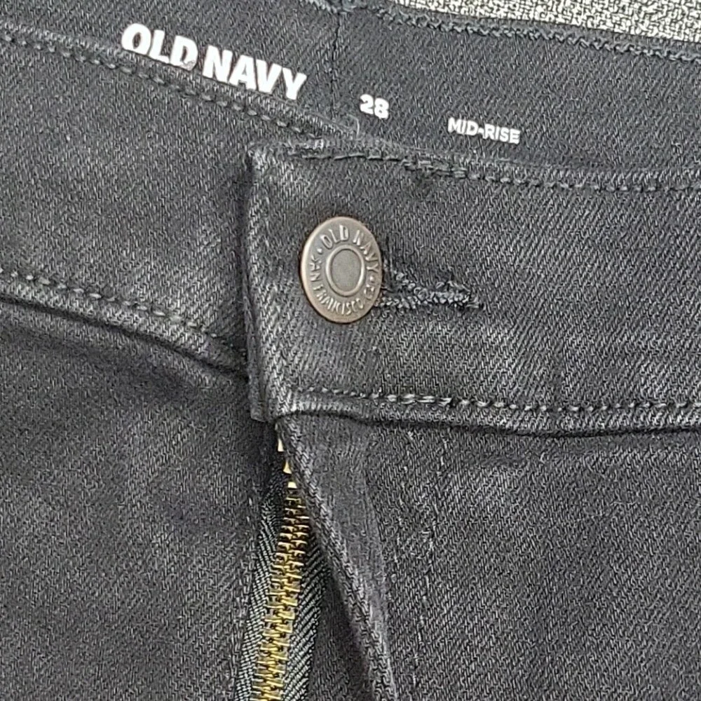 Old Navy Women's Mid Rise Shorts 28 Plus Size 4X Black Denim Shorts w Pockets